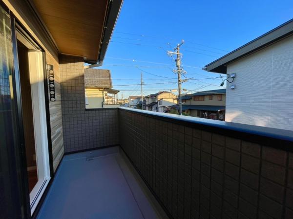 一宮市木曽川町黒田　A号棟　全3棟