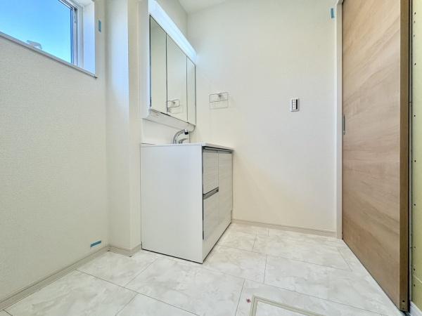 一宮市浅井町東浅井　2号棟　全2棟