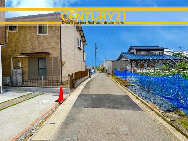 一宮市木曽川町黒田3　A号棟　全2棟