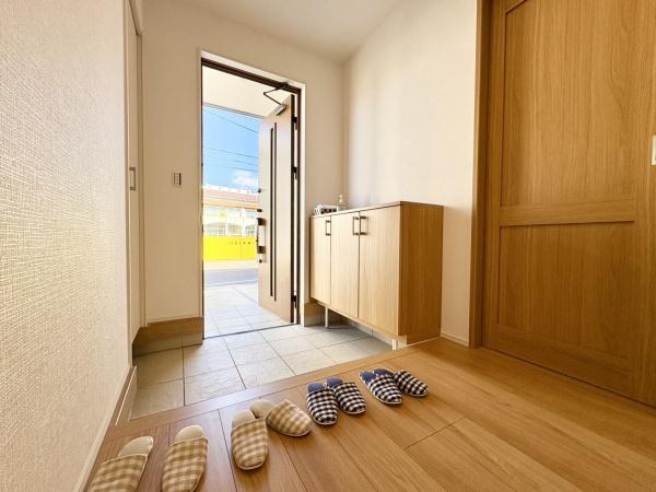一宮市浅井町小日比野字東裏の中古一戸建て