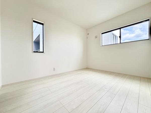 一宮市奥町字三出の中古一戸建て