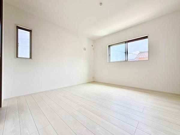 一宮市奥町字三出西の中古一戸建て