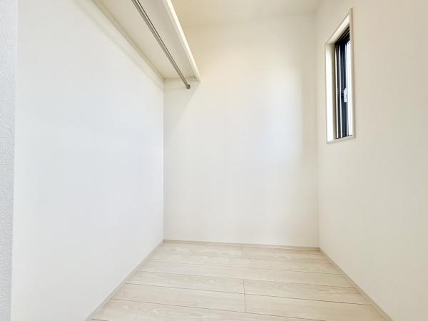 一宮市奥町字三出西の中古一戸建て
