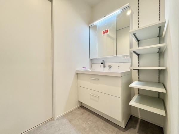 一宮市大和町毛受　全1棟