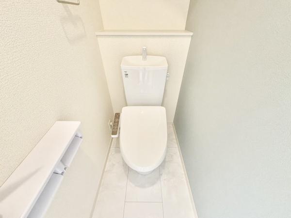 一宮市萩原町富田方第4　2号棟　全3棟