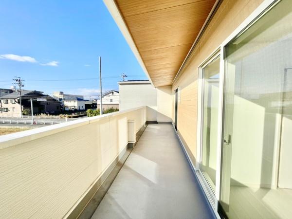 一宮市小信中島字南平口の中古一戸建て