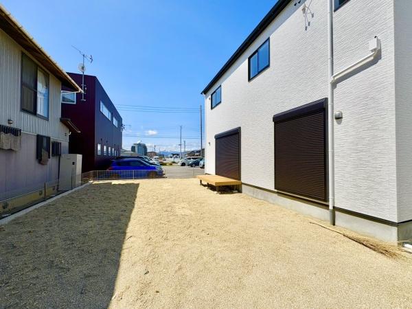 岐阜市須賀4丁目1期　全1棟