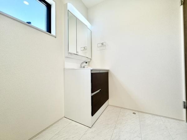 岐阜市川部2丁目　1号棟　全6棟
