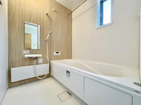 一宮市大和町妙興寺字二反割の新築一戸建