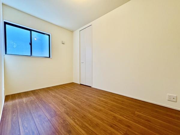 岐阜市芥見町屋2丁目　全1棟