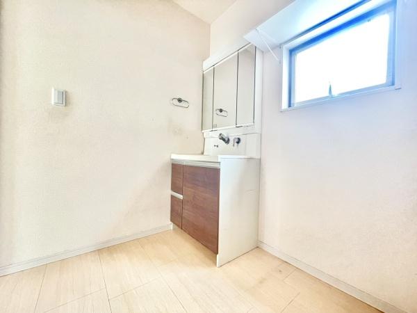 一宮市起字東茜屋の中古一戸建て