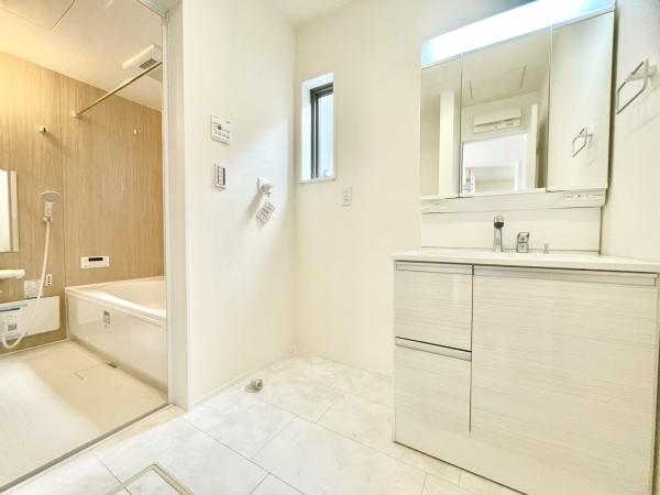 一宮市木曽川町玉ノ井第9　2号棟　全5棟