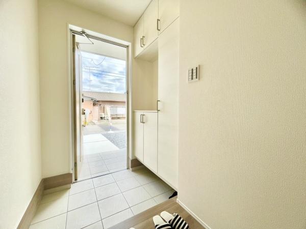 一宮市木曽川町玉ノ井第9　2号棟　全5棟