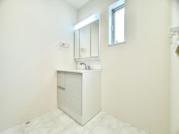 一宮市木曽川町玉ノ井第9　1号棟　全5棟