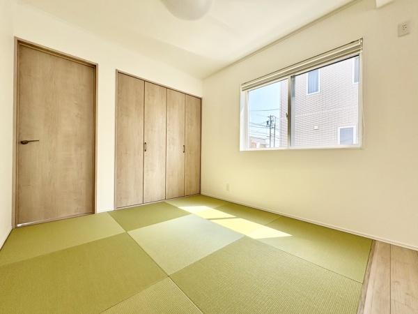 笠松町北及7　A号棟　全2棟