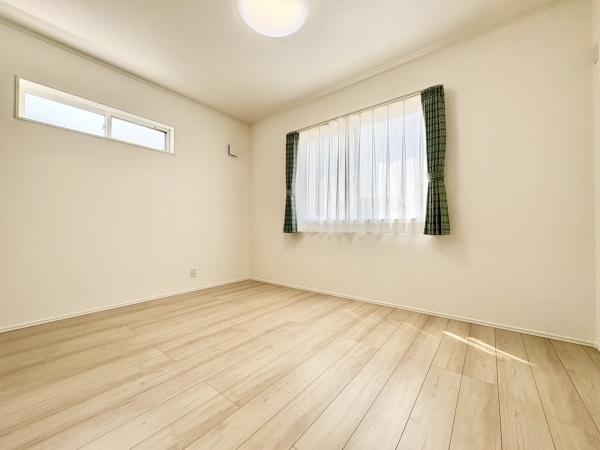 笠松町北及7　A号棟　全2棟
