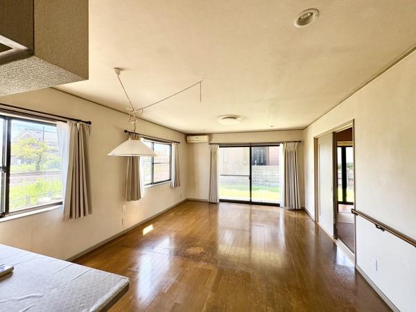 一宮市木曽川町黒田字酉新田西ノ切の中古一戸建て