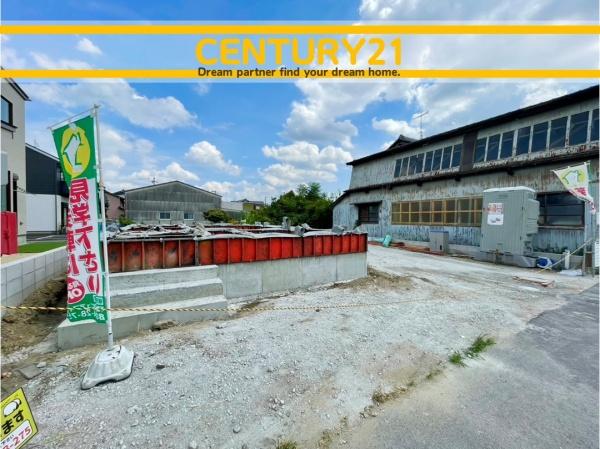 一宮市木曽川町里小牧　全1棟