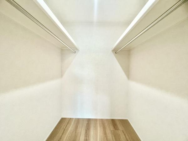 笠松町松栄町　C号棟　全3棟