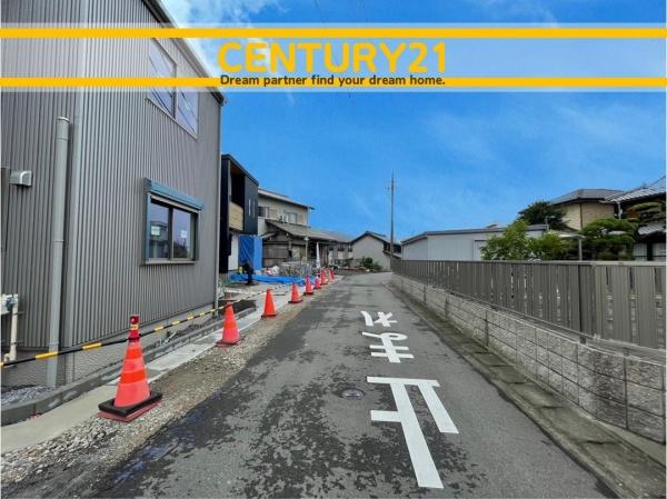 笠松町松栄町　B号棟　全3棟