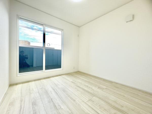 笠松町松栄町　A号棟　全3棟