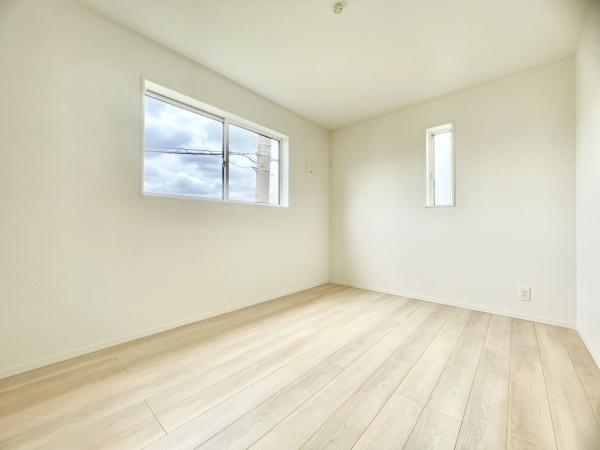 一宮市両郷町3丁目第1　全1棟