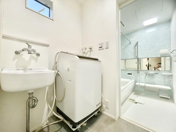 一宮市春明字中石田生の中古一戸建て(洗面台・洗面所)