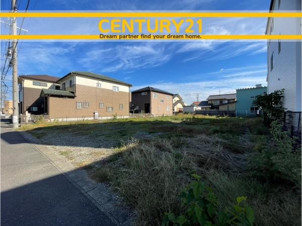 一宮市今伊勢町本神戸第7 1号棟 全3棟(前面道路含む現地写真)