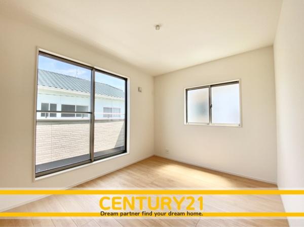 一宮市萩原町西宮重　2号棟　全3棟