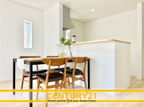 岐阜市萱場北町2丁目第1　全1棟