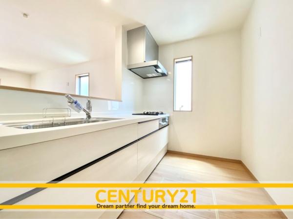 守山区川村町　全1棟