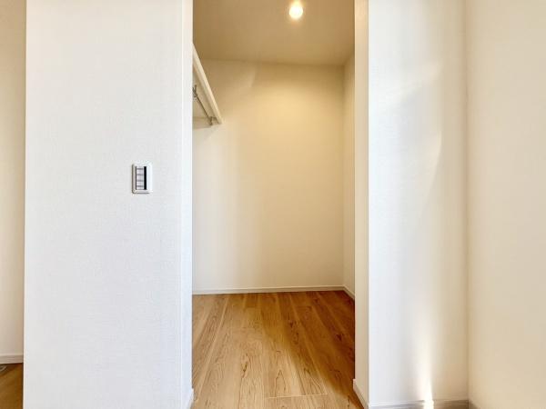一宮市木曽川町里小牧2期　1号棟　全3棟