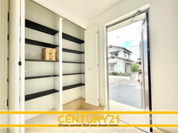 岐阜市梅ヶ枝町3丁目第1　全1棟