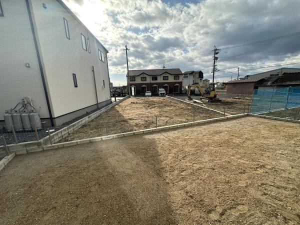 江南市河野町川西　1号棟　全4棟