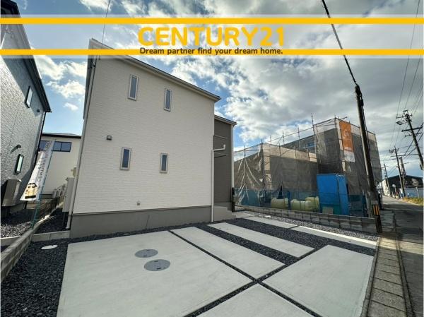 江南市河野町川西　1号棟　全4棟