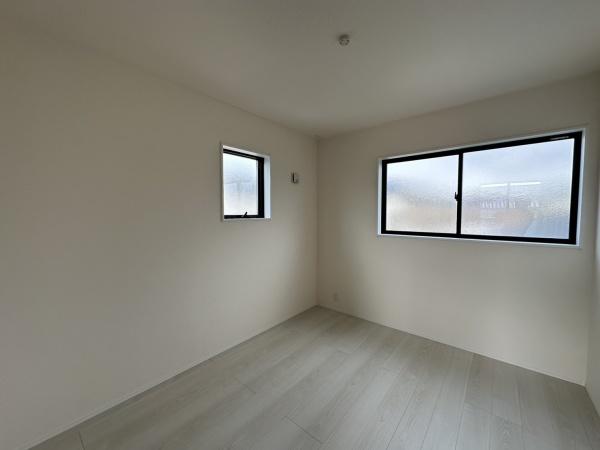 江南市小脇町小脇　全1棟