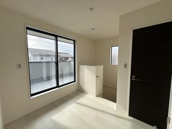 江南市小脇町小脇　全1棟