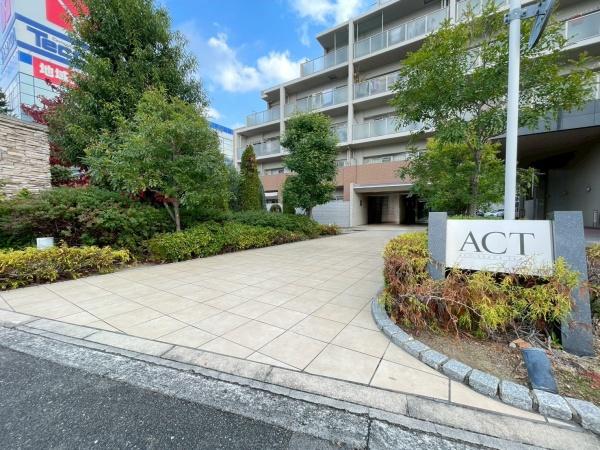 アクトステージ伊丹