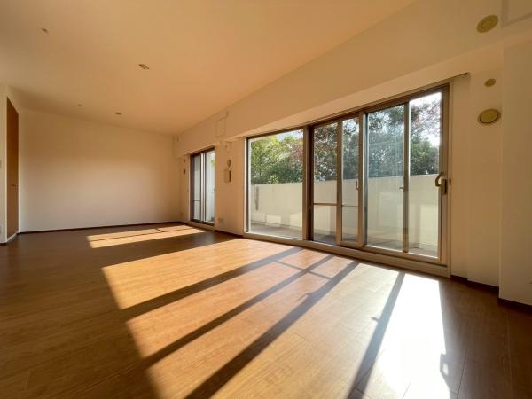 アクトステージ伊丹