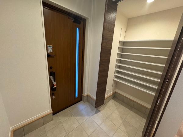 奈良市法蓮町の中古一戸建て