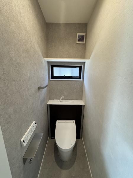 大和高田市東雲町の中古一戸建て