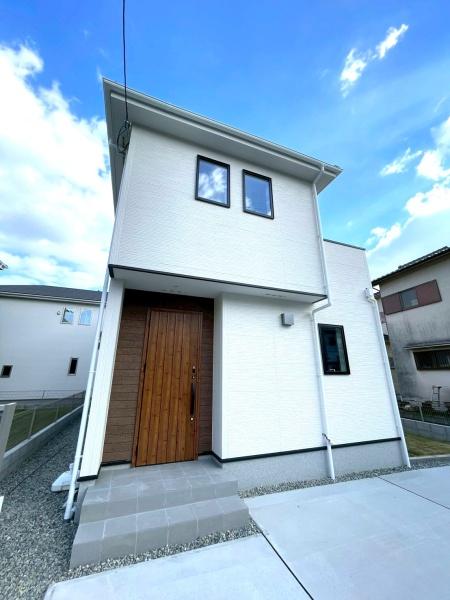 奈良市中山町西3丁目の新築一戸建