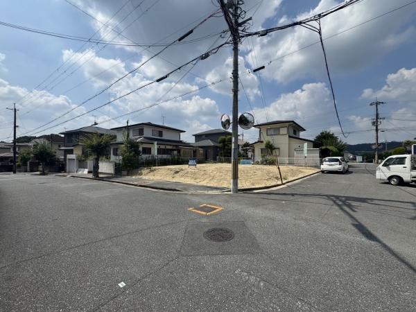 奈良市西登美ヶ丘８丁目の売土地