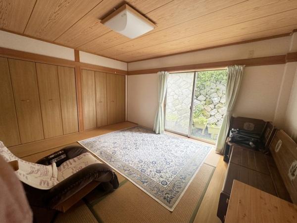 生駒市本町の中古一戸建て