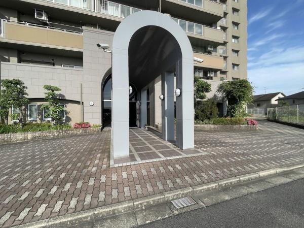 ローレルコート天理前栽