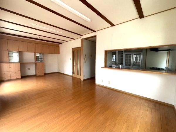 橿原市上品寺町の中古一戸建て