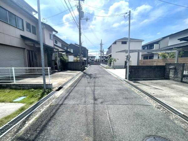 橿原市上品寺町の中古一戸建