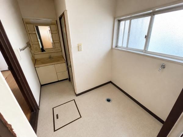 生駒市壱分町の中古一戸建て
