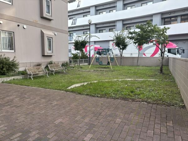 ロピア北5条