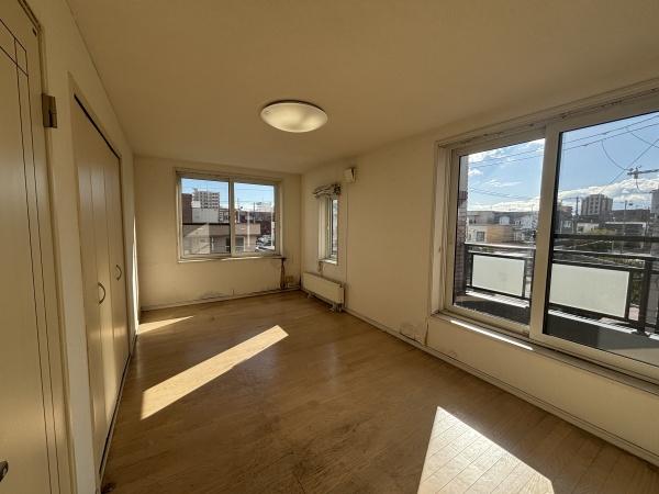 札幌市中央区南二十条西12丁目の中古一戸建て(寝室)